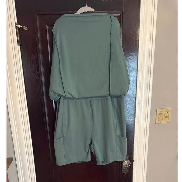 NWOT Lands’ End High Impact Crew Neck Above the Knee Active Dress - Picture 4 of 7